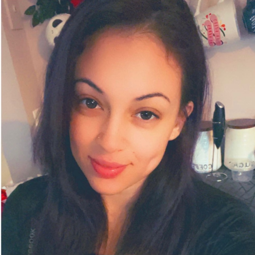 Meet your Posher, Veronica